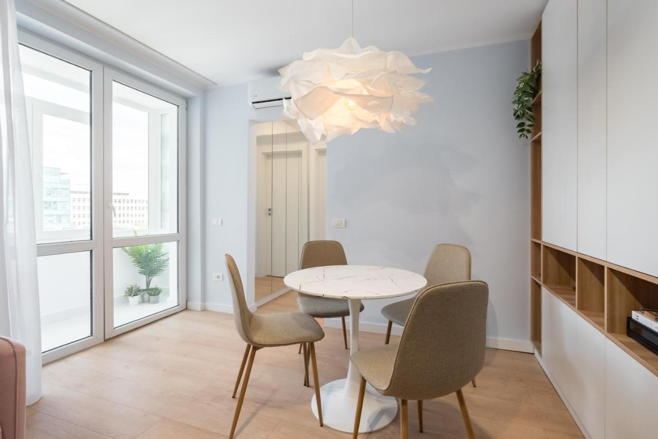 Candy Land Downtown Apartment บูคาเรสต์ ภายนอก รูปภาพ